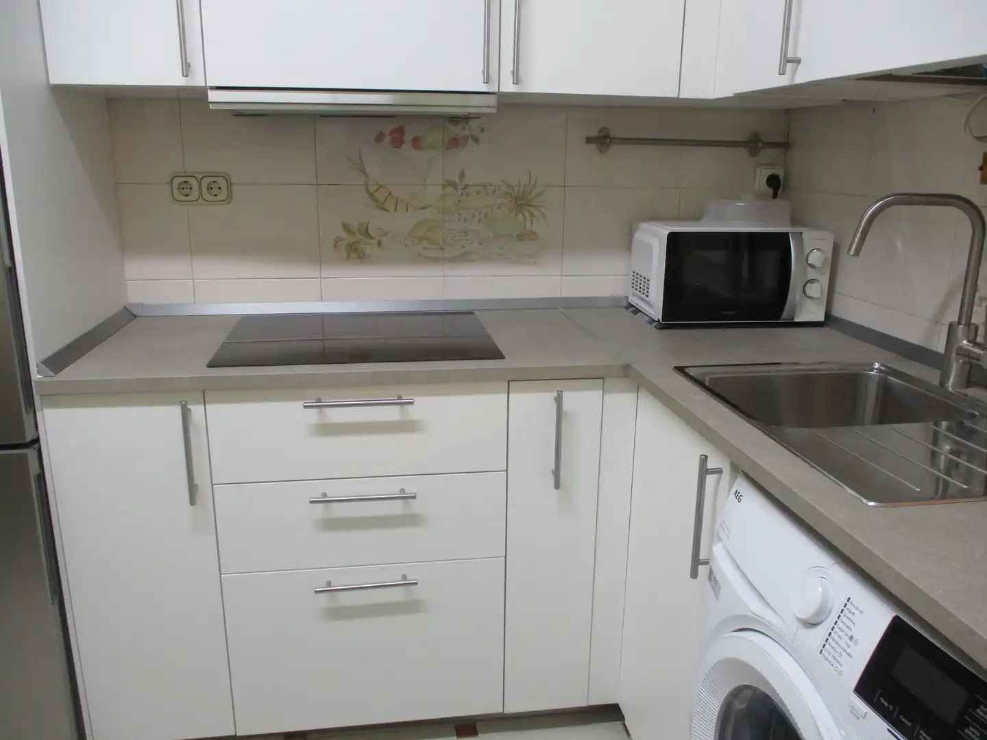Kitchen of Flat for rent in Donostia - San Sebastián   with Heating and Furnished