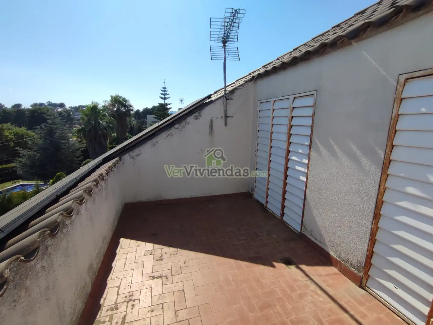 Houses for sale in Ronda Montmany, 36, Pallejà