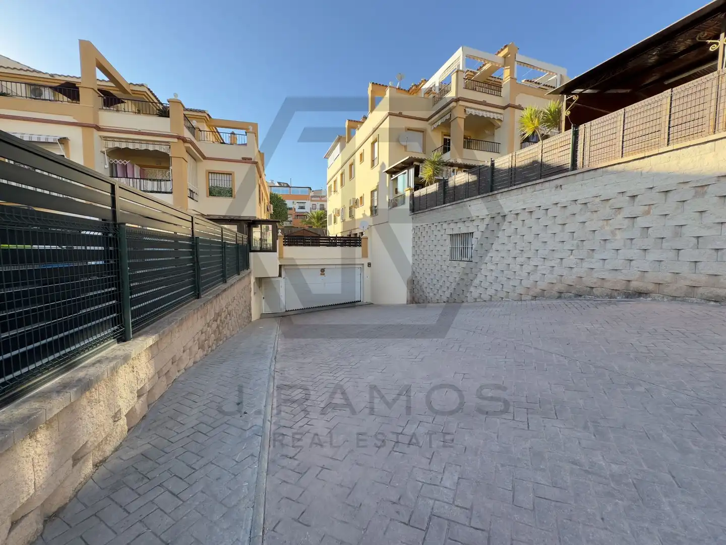 Piso con piscina en venta en Pintor Antonio Valdes, imagen 41