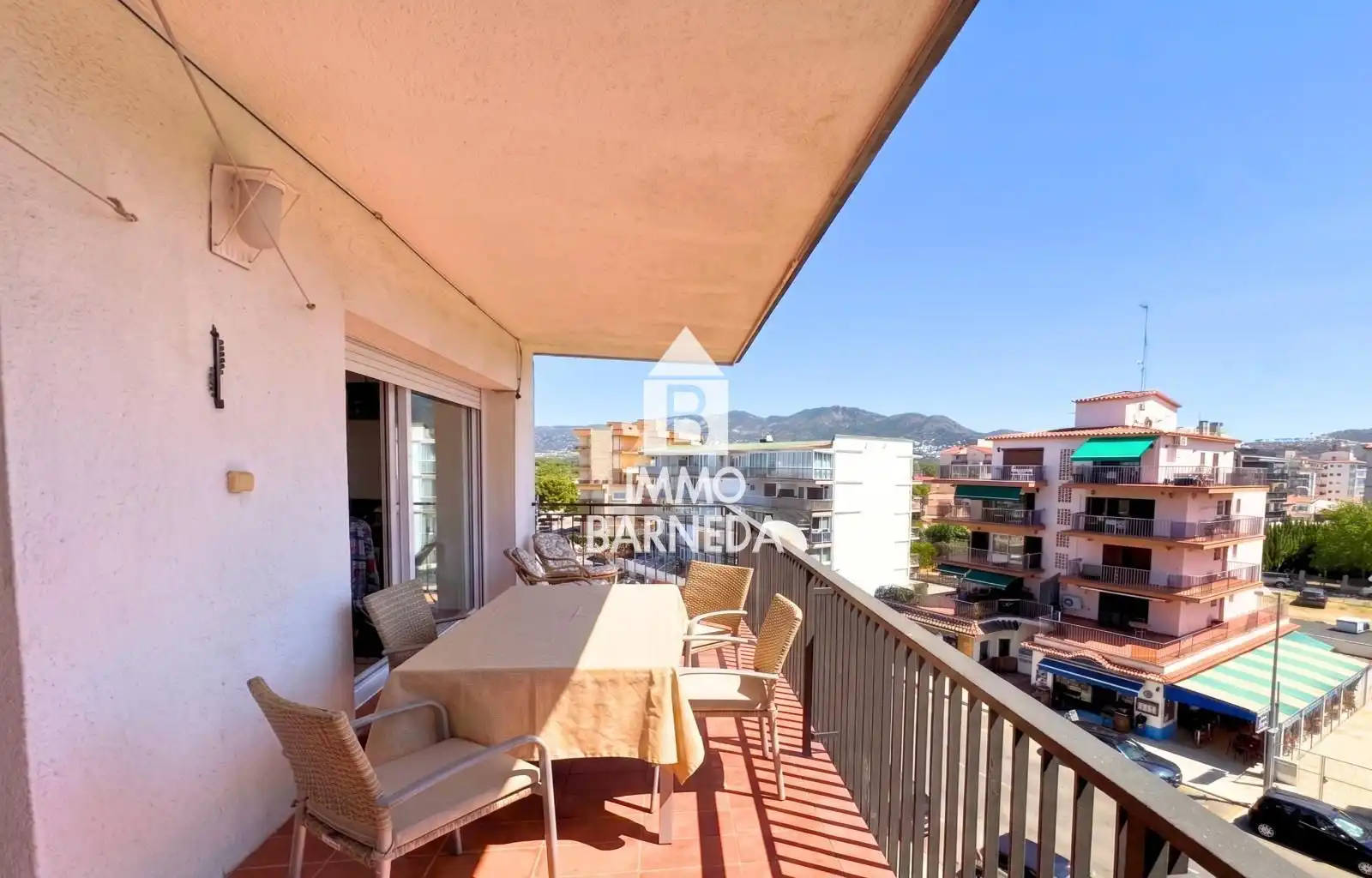 Piso con ascensor en venta en DE LA PLATJA 23