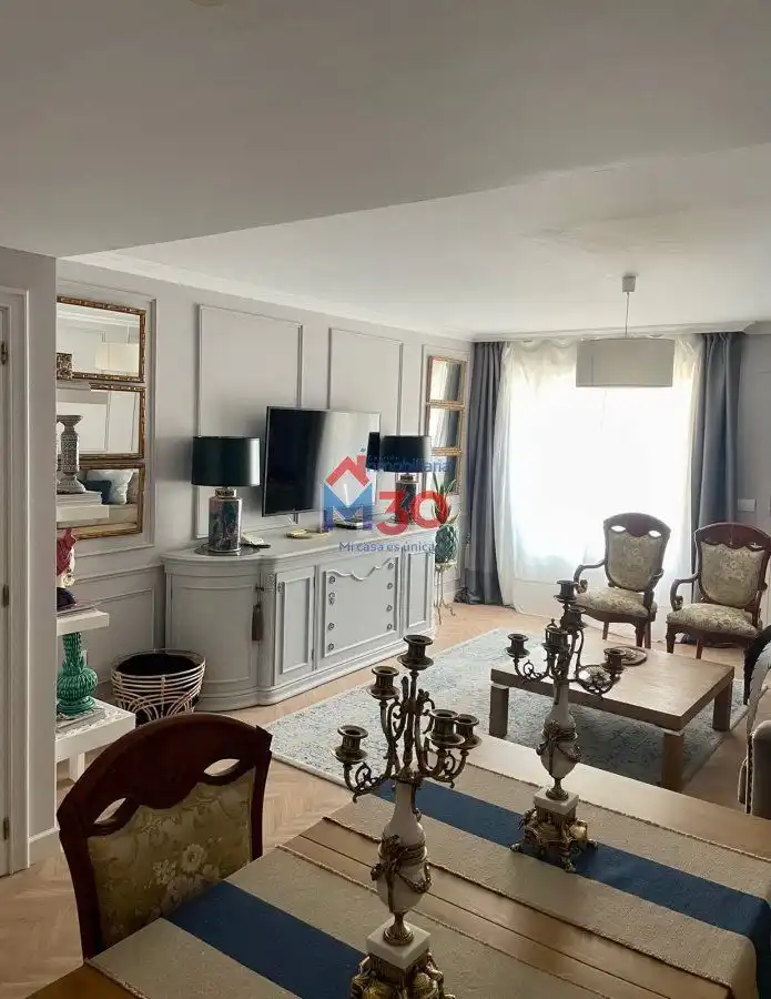 Chalet en venta en Bayas - Polígono, imagen 2