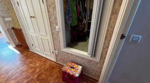 Foto 3 de Casa adosada en venta en Avenida de la Constitución, Yuncler, Toledo