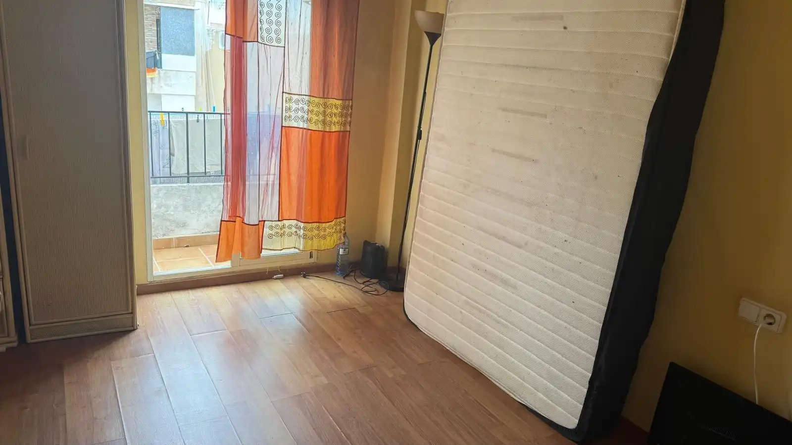Dormitori de Pis en venda en Aldaia amb Balcó