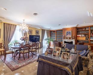Living room of Flat for sale in  Granada Capital  with Heating, Storage room and Balcony