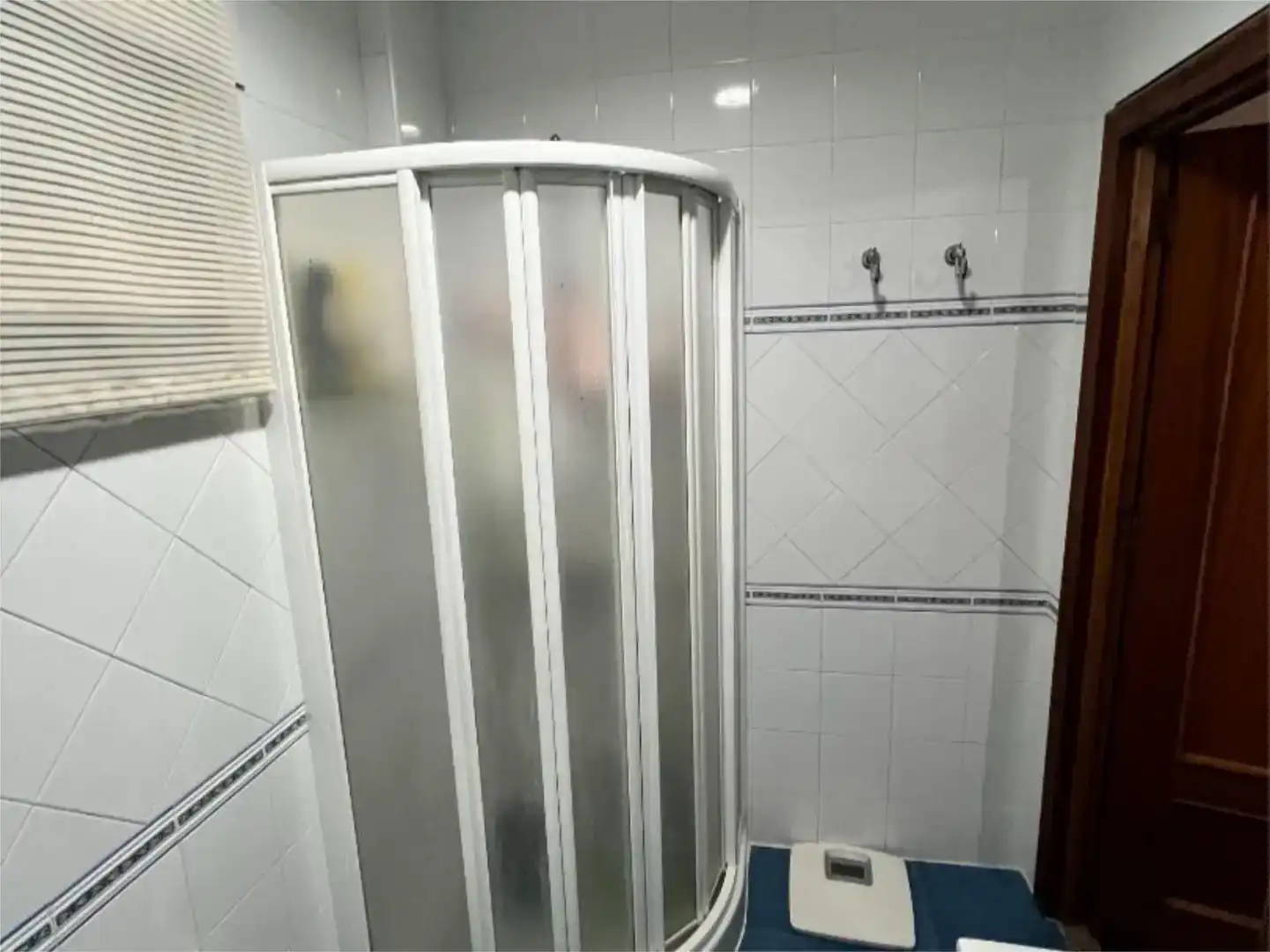 Baño de Casa adosada en venta en Isla Mayor con Aire acondicionado y Trastero