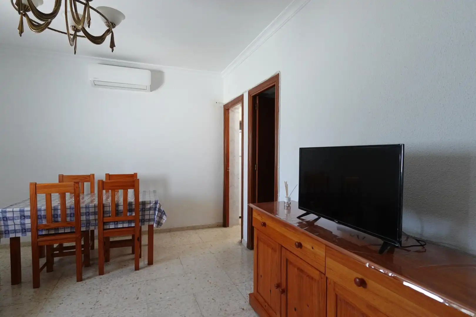 Sala d'estar de Pis de lloguer en San Fernando amb Calefacció