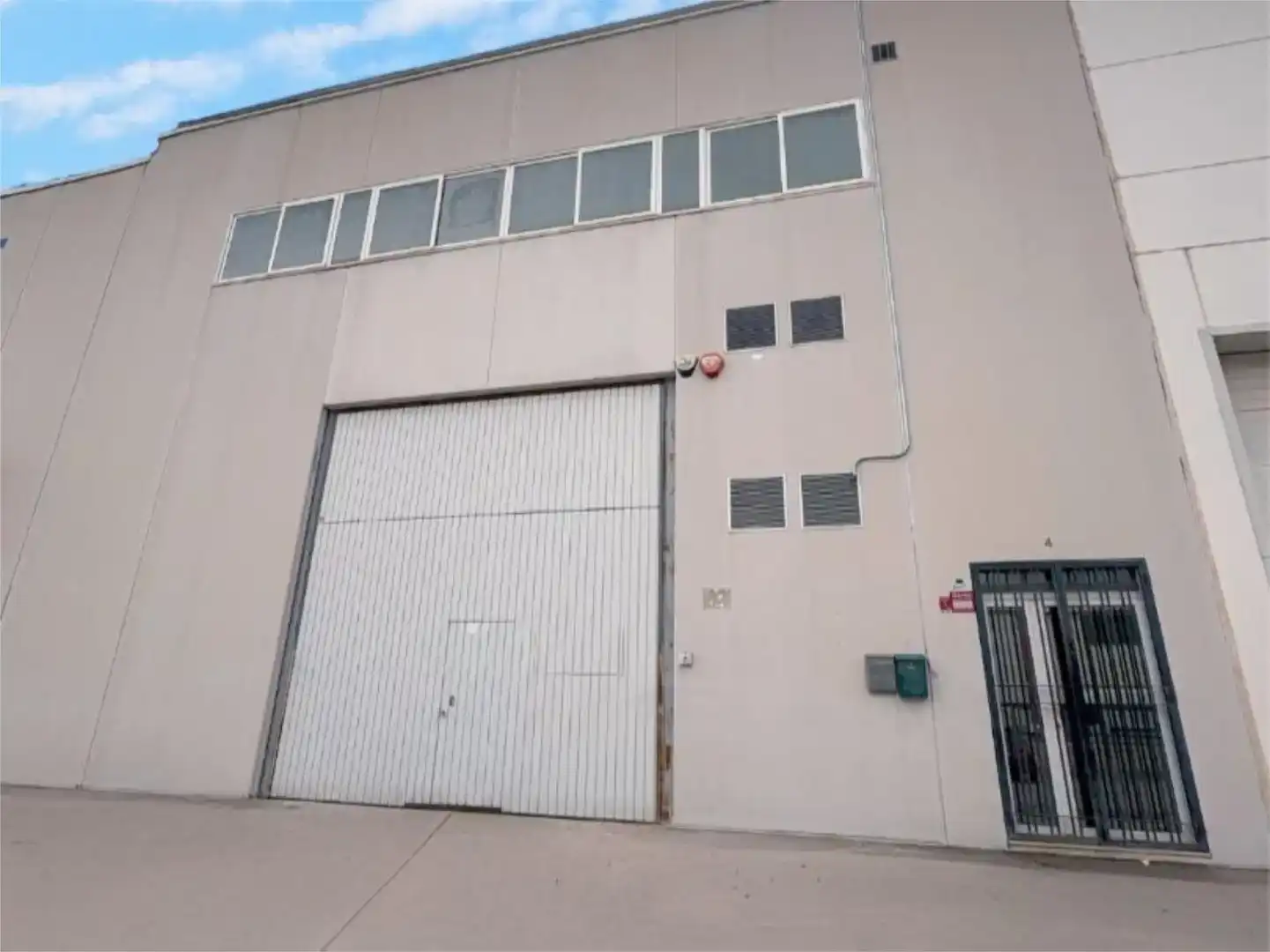 Exterior view of Office for rent in Centro