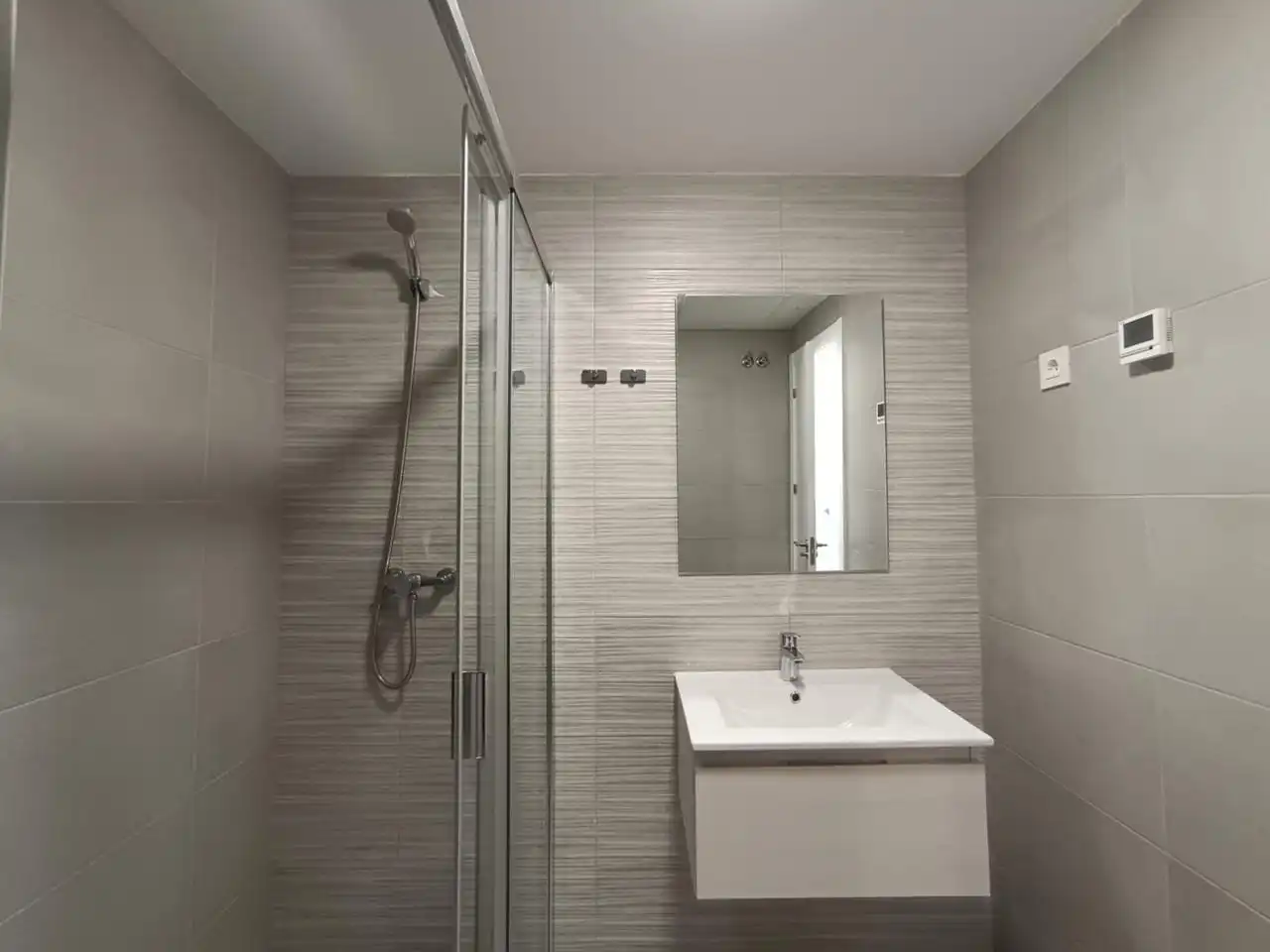 Bathroom of Duplexes for sale in Alcalá de Henares  with Air Conditioner, Heating and Terrace