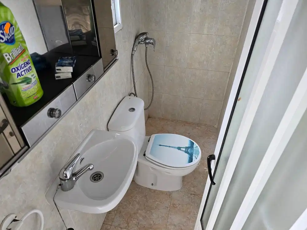 Bany de Casa o xalet en venda en Aliseda amb Traster