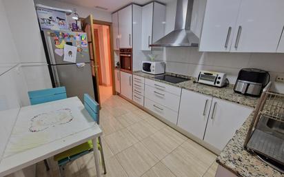 Küche von Wohnung zum verkauf in Águilas mit Terrasse und Balkon