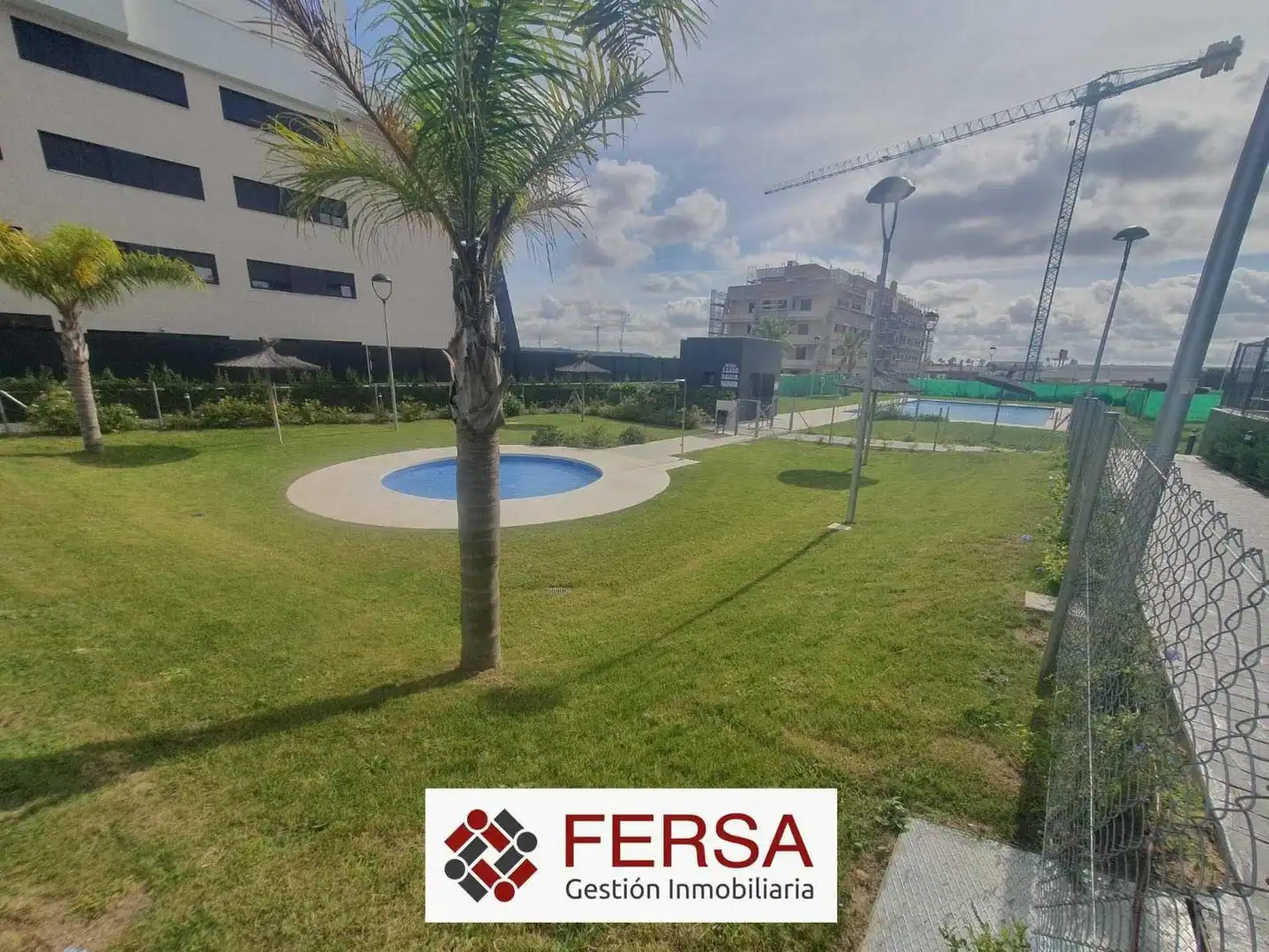 Vista exterior de Piso de alquiler en El Puerto de Santa María con Aire acondicionado, Calefacción y Terraza