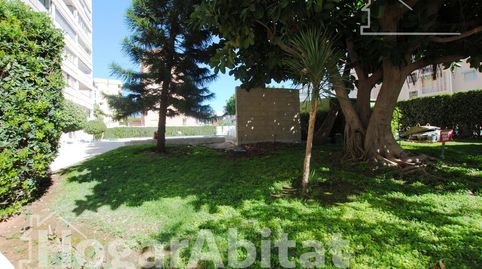 Foto 3 de Piso en venta en Calle Legazpi, Playa de Gandia, Gandia