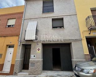 Vista exterior de Casa o xalet de lloguer en Soneja amb Terrassa, Traster i Balcó