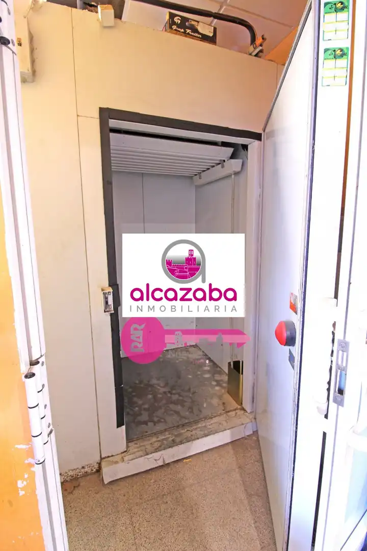 Local comercial en venda a Calle clavellinas las, imagen 9