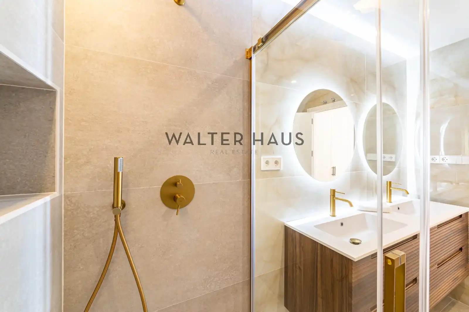 Flat with terrace for sale in Calle de Castelló, imagen 23