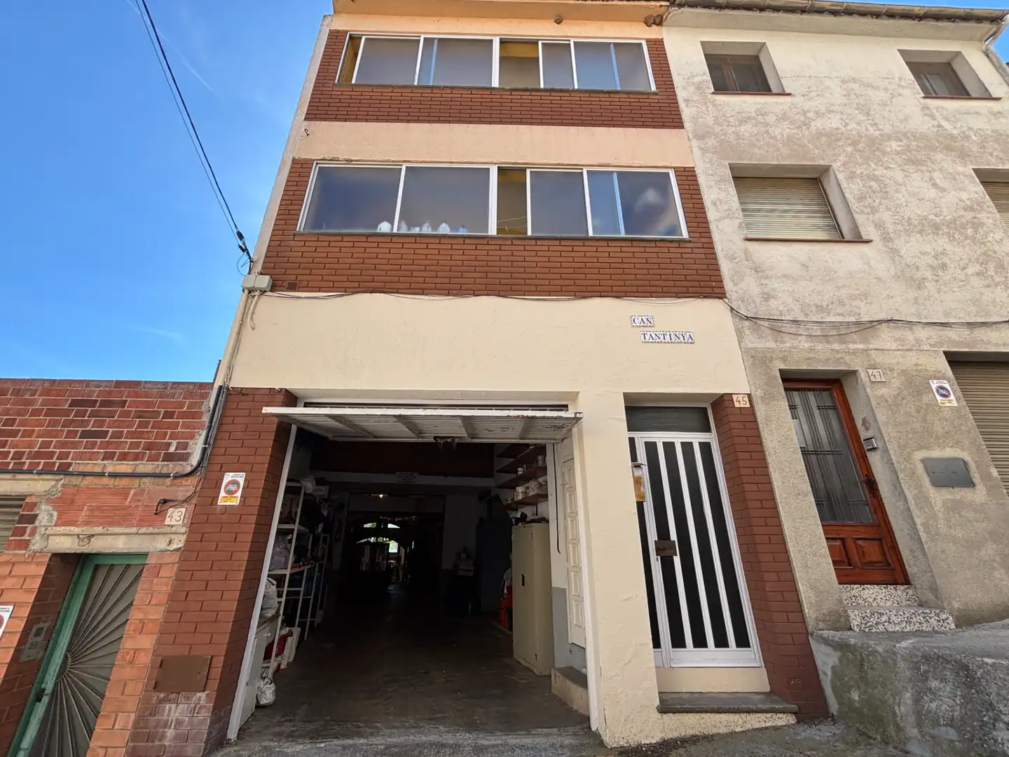 Villa con piscina in vendita a Carrer Hospital