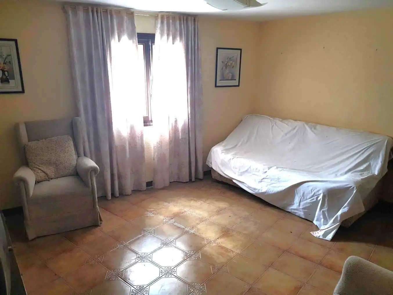 Habitación de Finca rústica en venta en La Vilueña con Terraza y Trastero