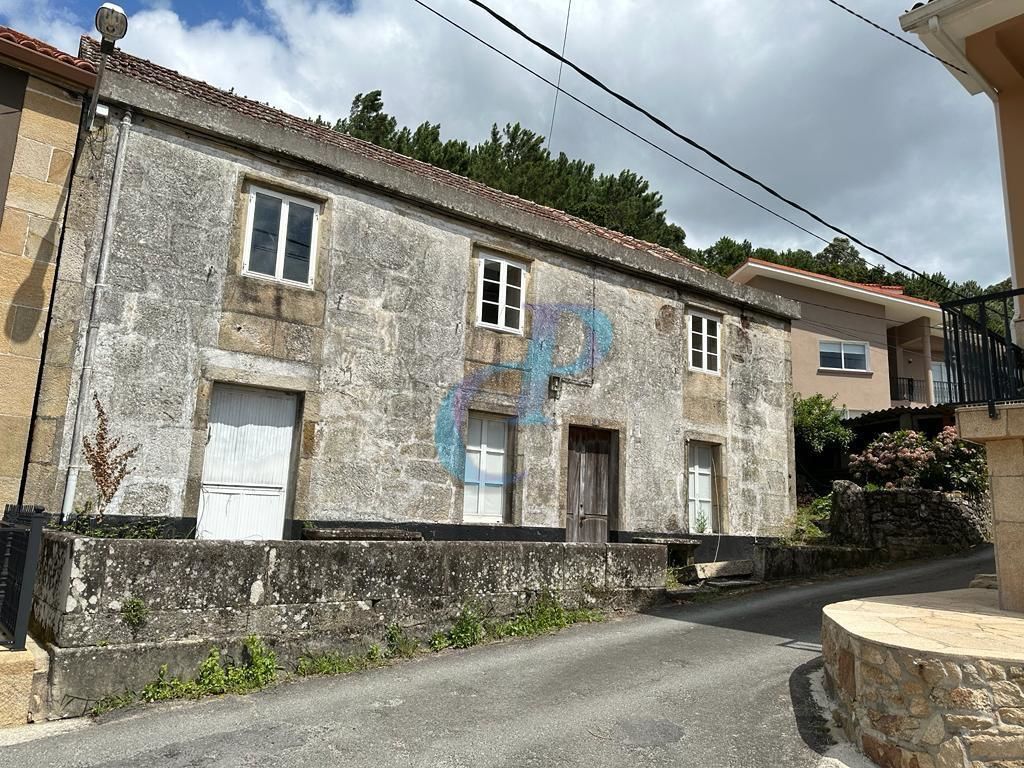 Vista exterior de Finca rústica en venda en Muros amb Jardí privat