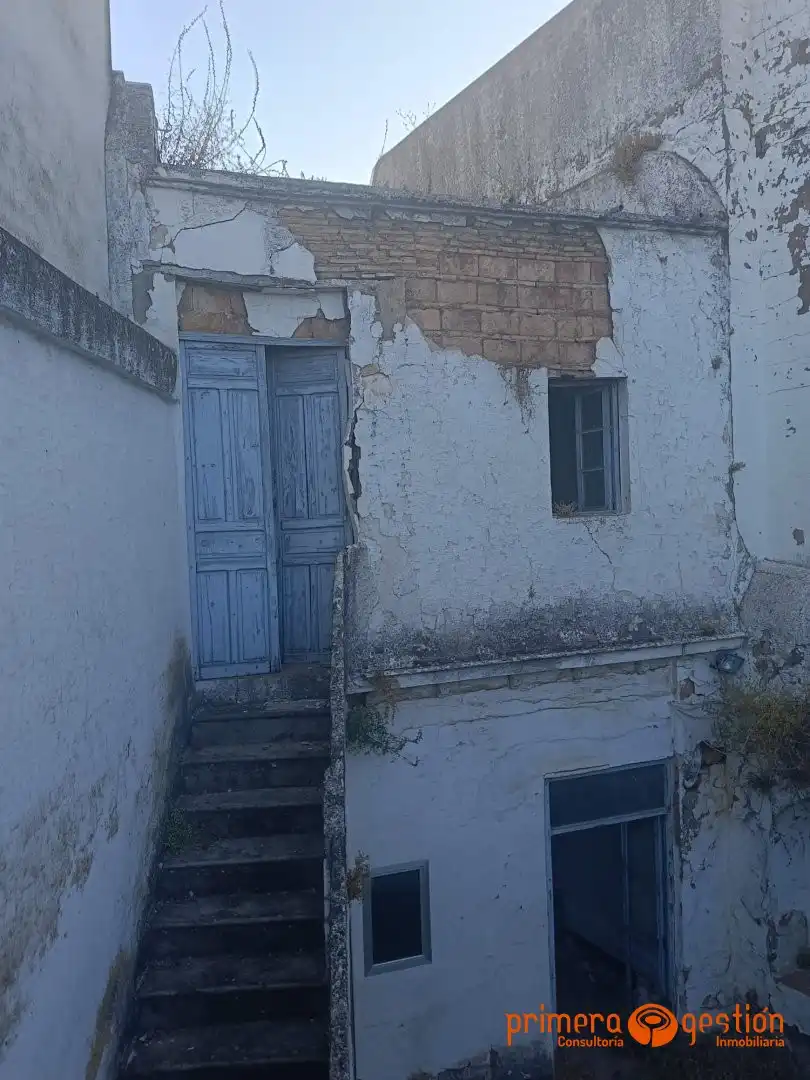 Vista exterior de Casa o chalet en venta en Carmona
