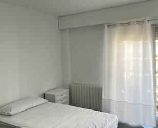 Bedroom of Apartment to share in  Valencia Capital  with Air Conditioner, Furnished and Oven