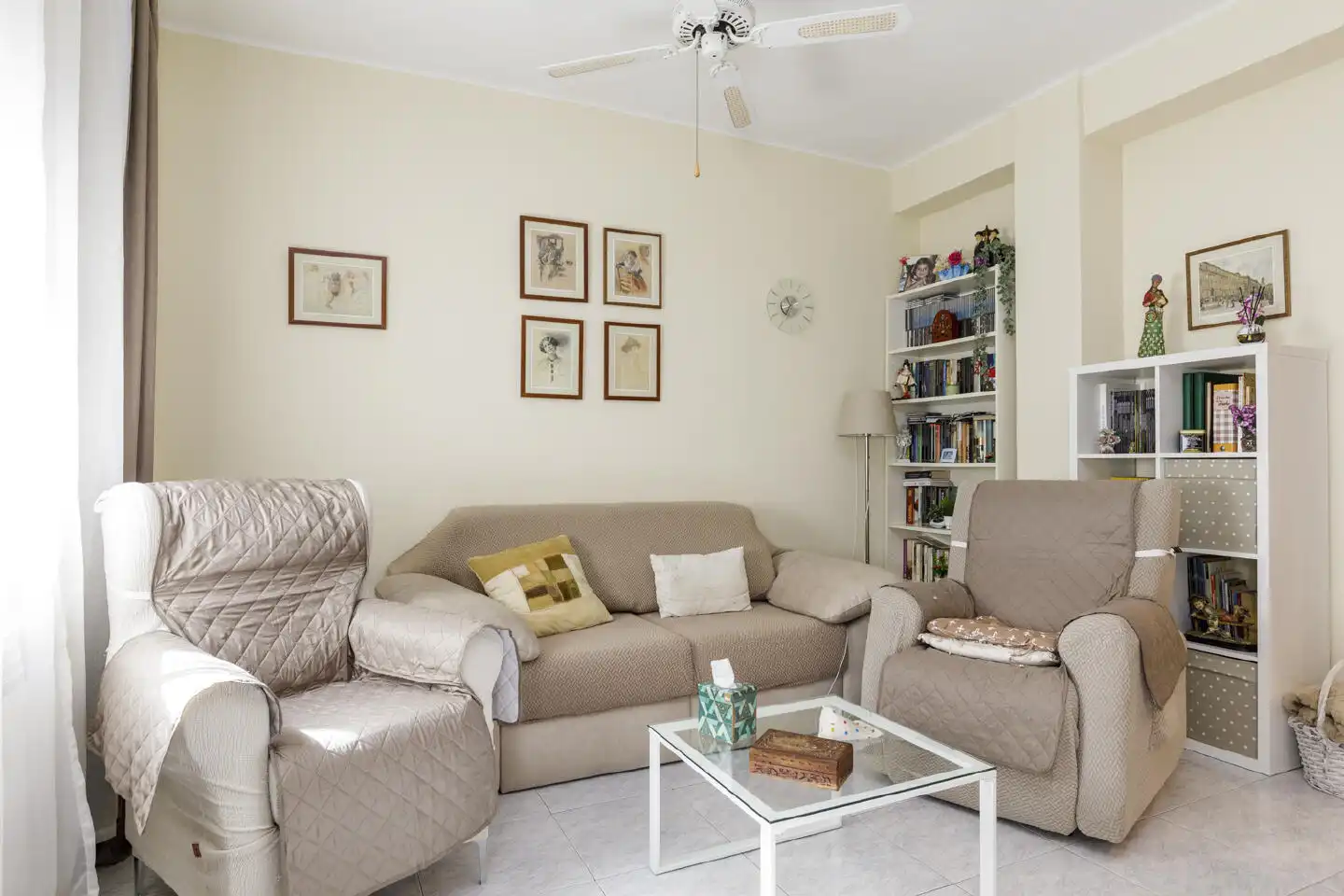 Sala de estar de Piso en venta en Zaragoza