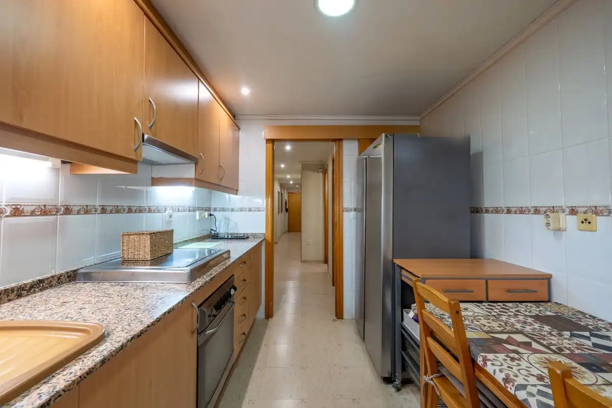 Piso con ascensor en venta en Avenida Miguel Hernández, imagen 8