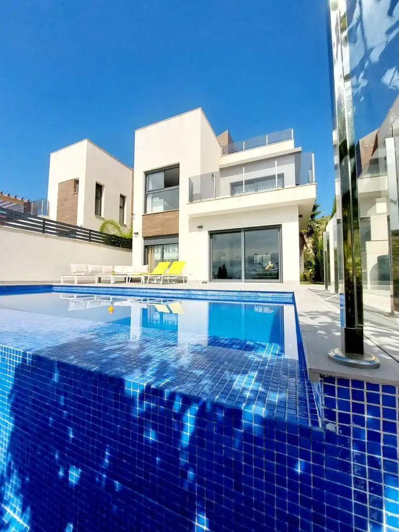Casa en venta en Balcón de Finestrat - Terra Marina, imagen 2