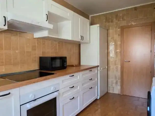 Cuina de Pis en venda en Madrid amb Aire condicionat i Balcó