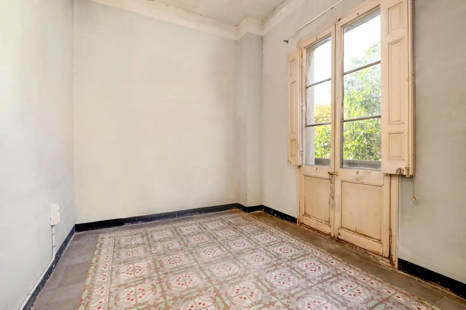 Habitación de Casa o chalet en venta en Sant Feliu de Llobregat con Calefacción, Jardín privado y Terraza