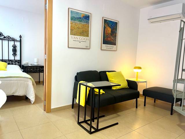 Dúplex en Alquiler en CARMEN en Casco Antiguo - Sta. Cruz - Ayuntamiento