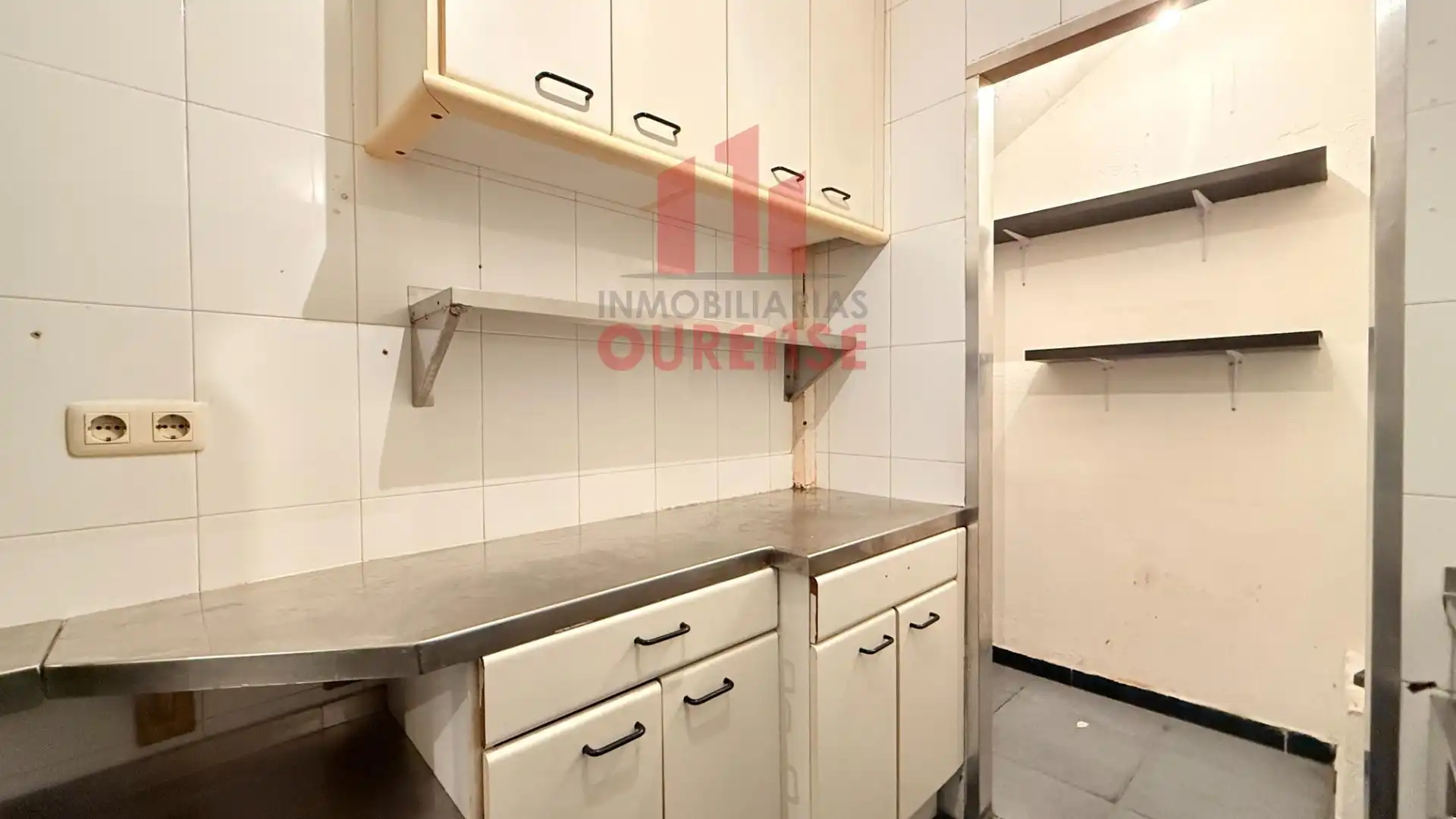 Business premises for sale in Couto, imagen 5