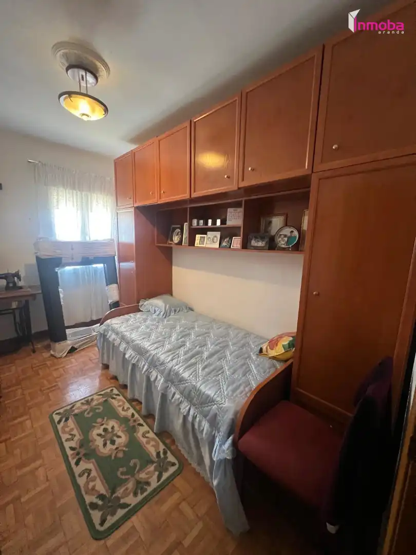 Habitación de Piso en venta en Aranda de Duero con Calefacción