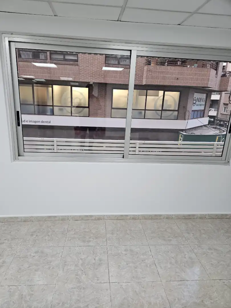 Büro zur Miete in Alicante / Alacant mit Klimaanlage und Heizung