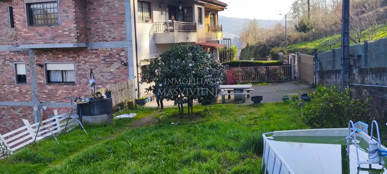 Detached homes for sale in Arrufana (Da)-Louredo, Mos