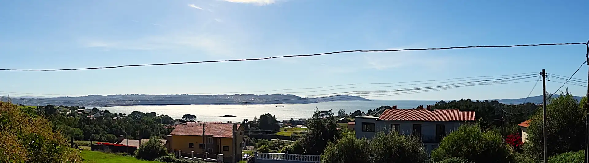 Vista exterior de Casa o xalet en venda en Miño amb Calefacció, Parquet i Terrassa