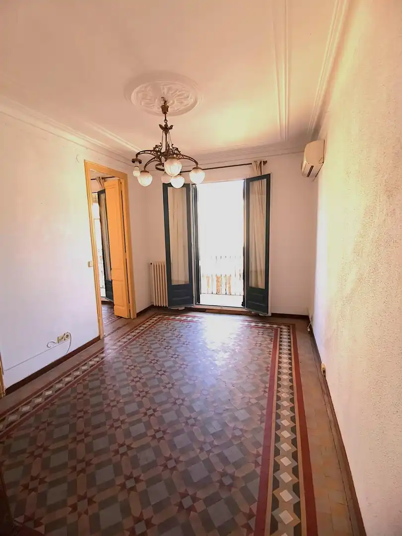 Habitación de Ático en venta en Barcelona con Terraza y Balcón