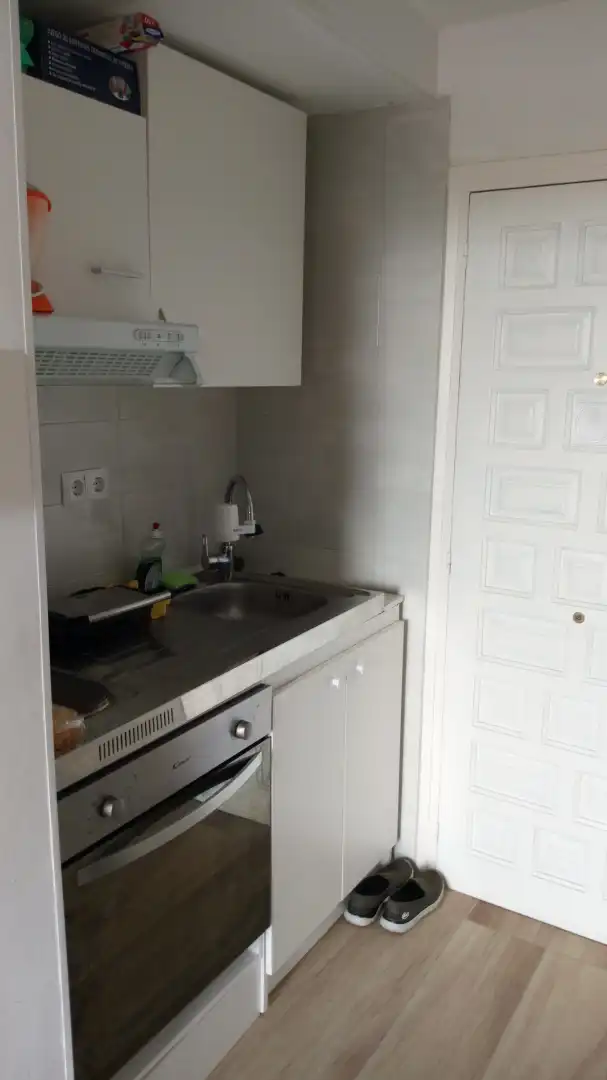 Cuina de Estudi en venda en Roses amb Calefacció, Traster i Moblat
