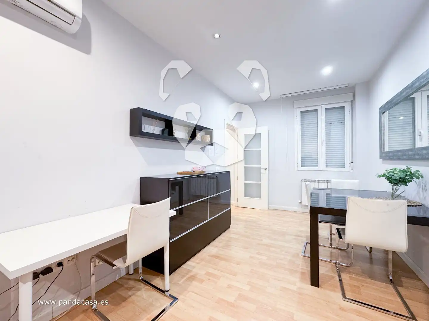 Kitchen of Flat for rent in Madrid  with Air Conditioner, Heating and Furnished