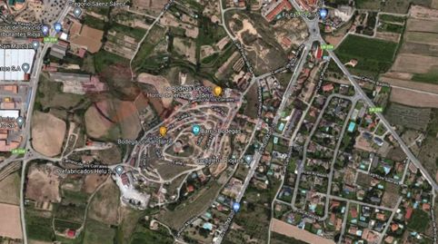Solar urbano de 1.929 m2 en Lardero