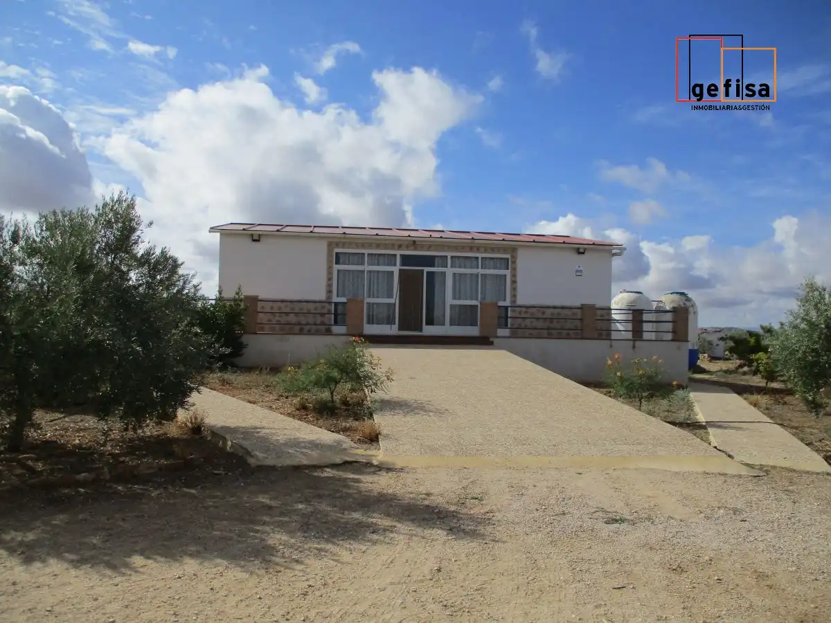 Chalet en venta en Valdepeñas, imagen 4