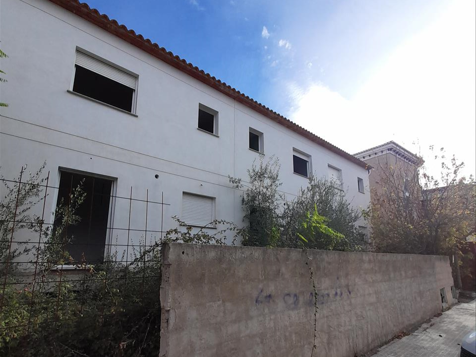 Casa adosada en venda a INDUSTRIAL, Castelló de Rugat