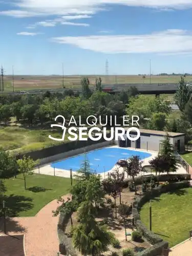 Loft de alquiler en Luis Sauquillo, El Arroyo - La Fuente