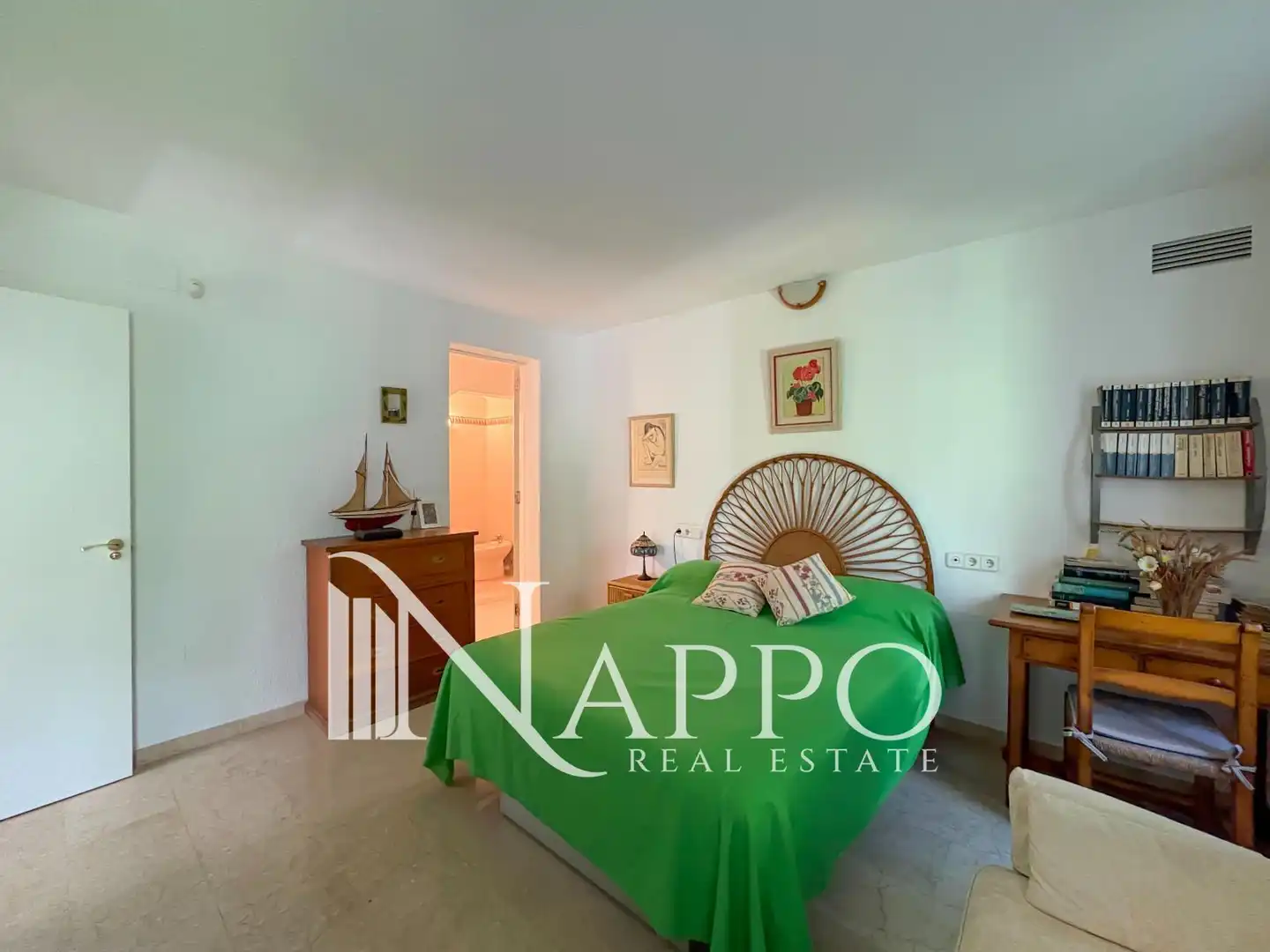 Habitación de Casa o chalet en venta en  Palma de Mallorca con Aire acondicionado, Piscina y Amueblado