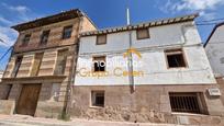 Vista exterior de Casa o xalet en venda en Cañas amb Terrassa i Piscina