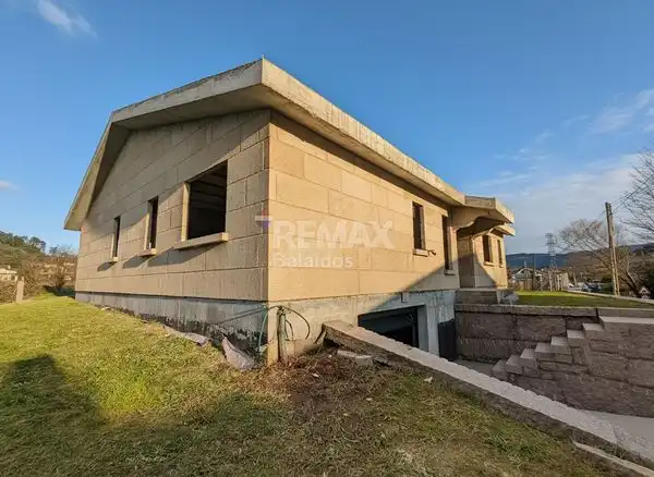 Casa amb jardí en venda a Travesia de Novas, imagen 4