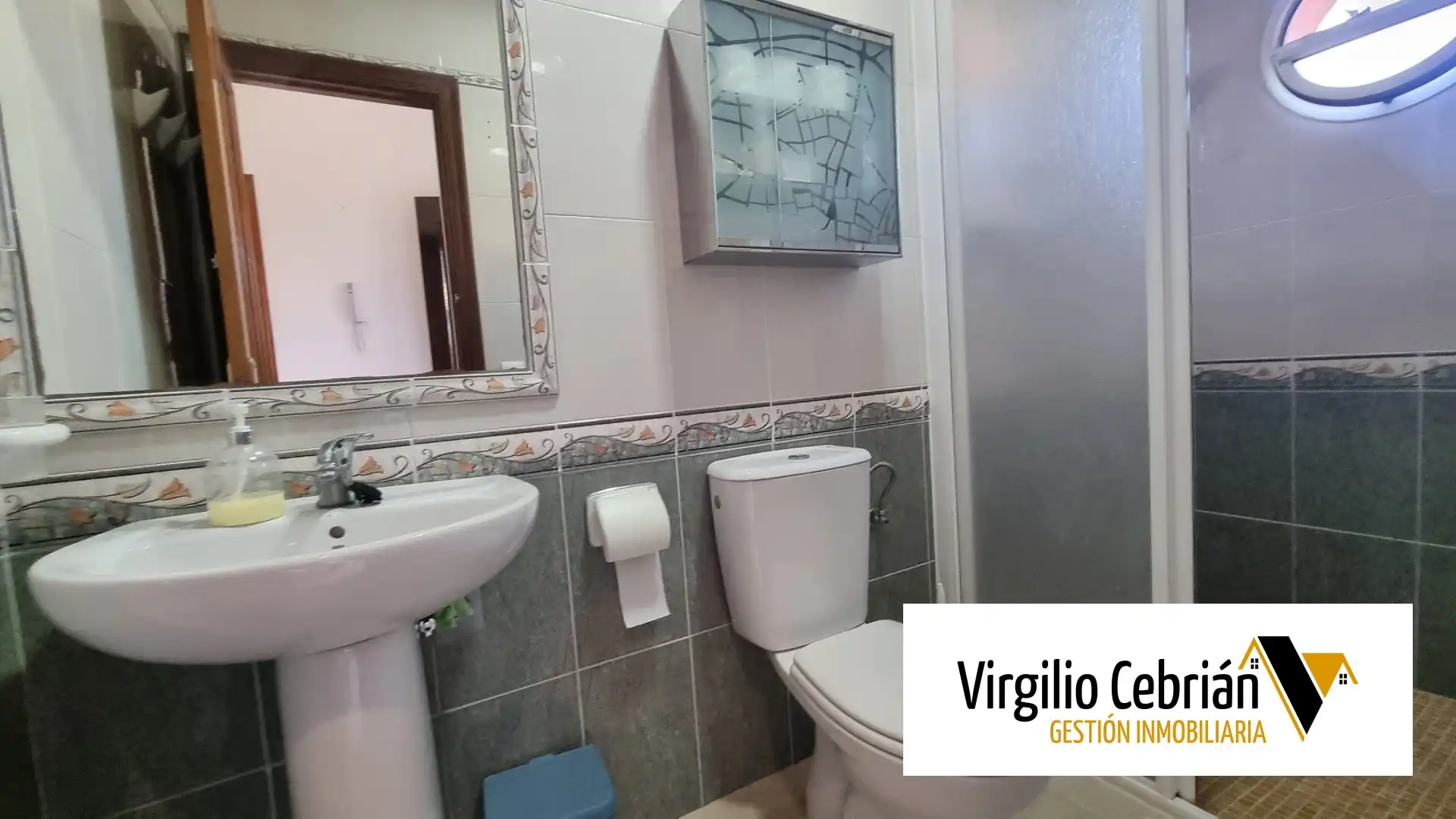 Bathroom of Duplexes for sale in Chipiona  with Storage room and Furnished