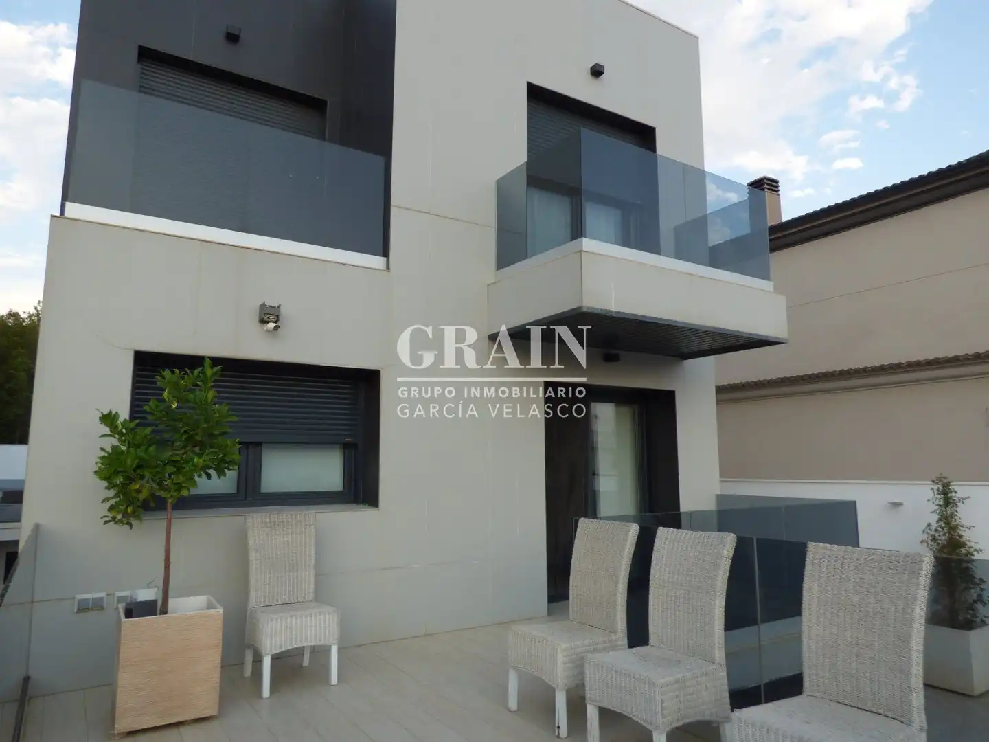 Exterior view of Houses for sale in Albacete  with Heating, Terrace and Storage room