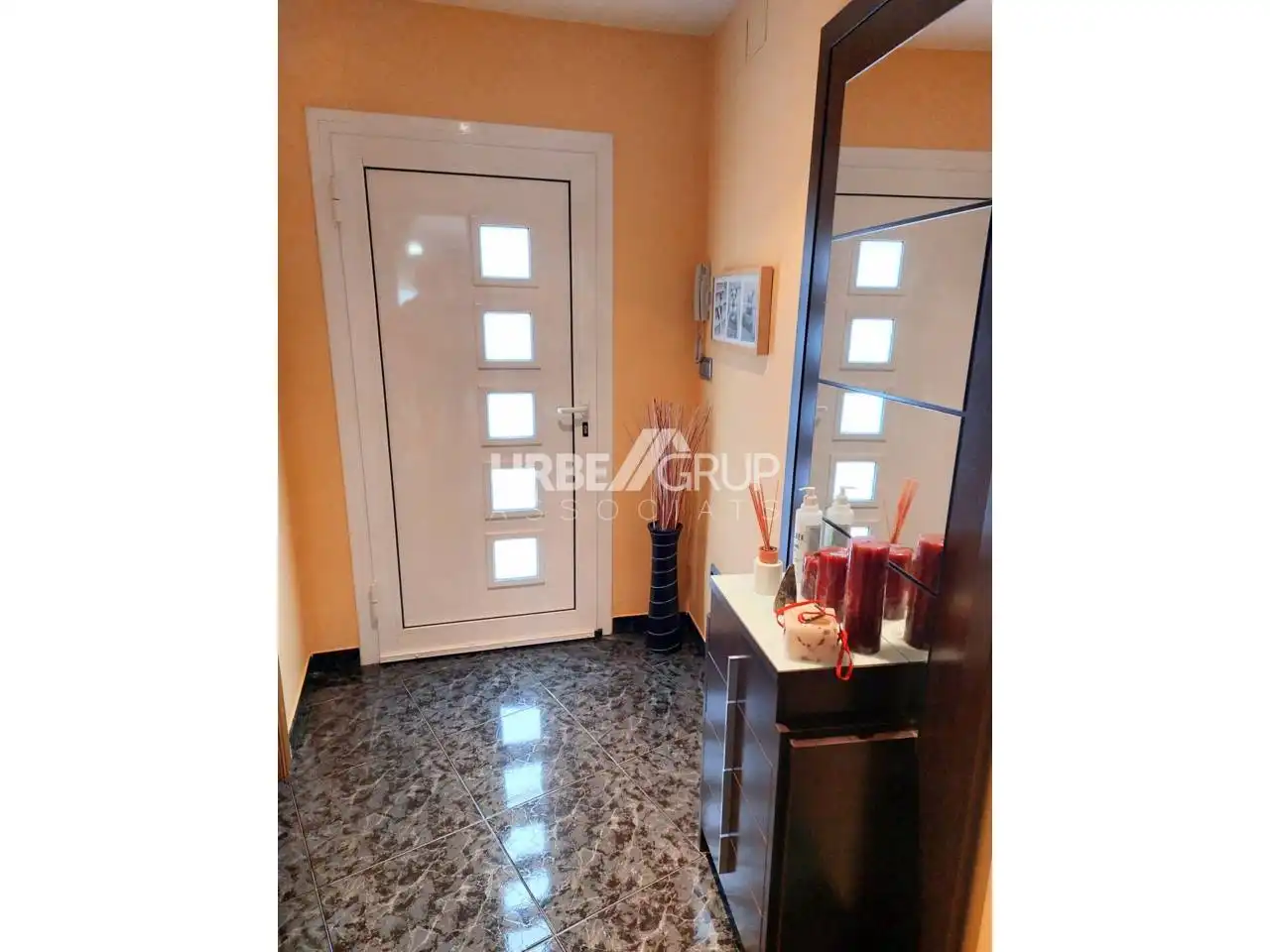 Chalet con jardín en venta en Abrera, imagen 6