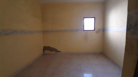 Gran casa de pueblo con terraza en Valdefuentes, imatge 5