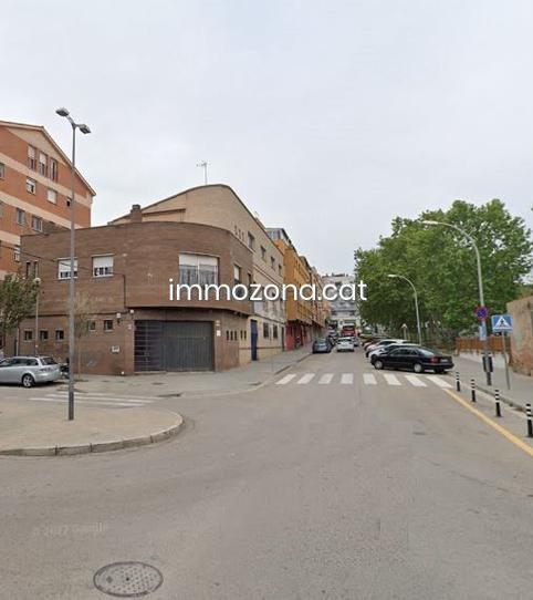 Foto 2 de Planta baixa en venda a Calle Tamarit, Can Mas, Ripollet